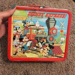 Antique 1979 Vintage Disney Tin Lunchbox